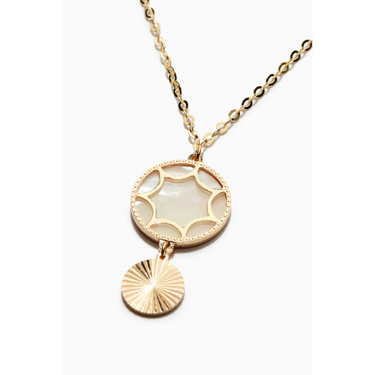 Damas - Amelia Roma Mother of Pearl Charm Necklace in 18kt Yellow Gold