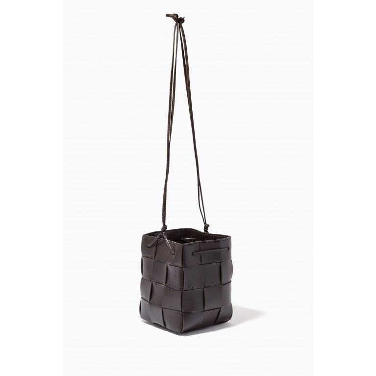 Bottega Veneta - Cassette Mini Bucket Bag in Intrecciato Nappa