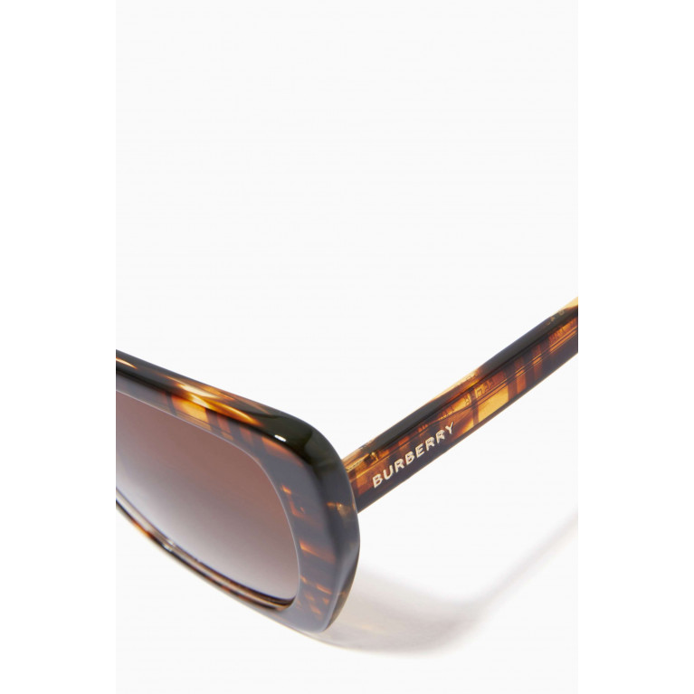 Burberry - Oversized Cat-eye Sunglasses in Acetate