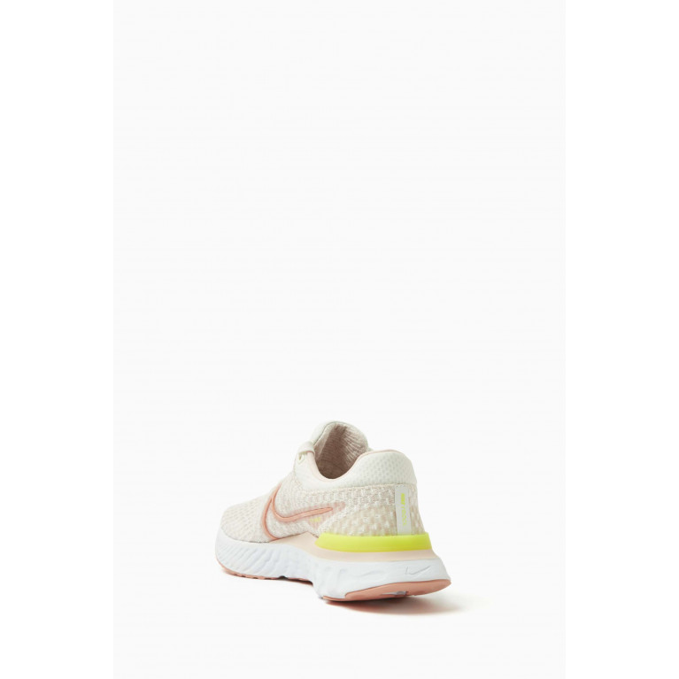 Nike - React Infinity Run 3 Sneakers in Flyknit Textile