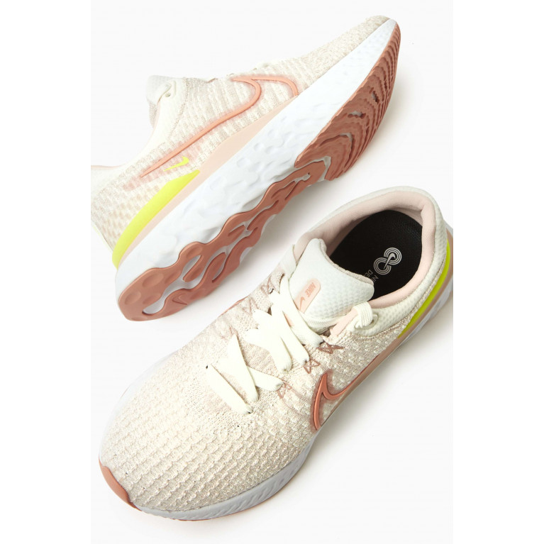 Nike - React Infinity Run 3 Sneakers in Flyknit Textile