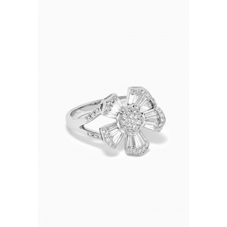 Maison H Jewels - Fleur Large Diamond Ring in 18kt White Gold