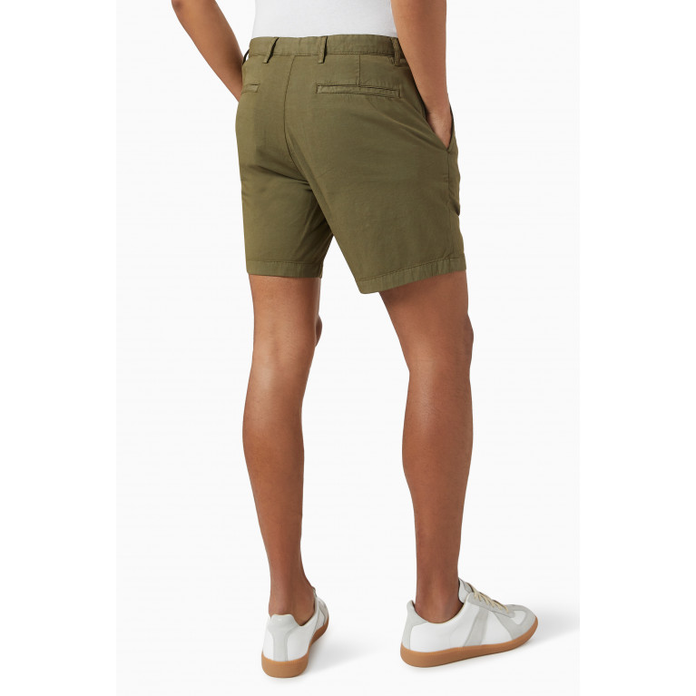 Theory - Zaine Shorts in Cotton Green