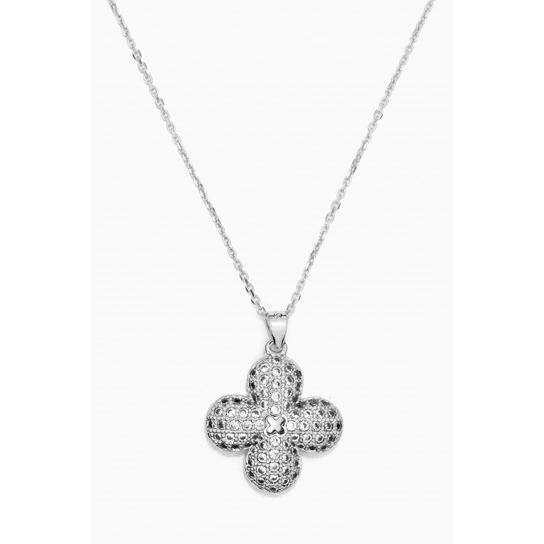 The Jewels Jar - Clover Flower Pendant Necklace in Sterling Silver