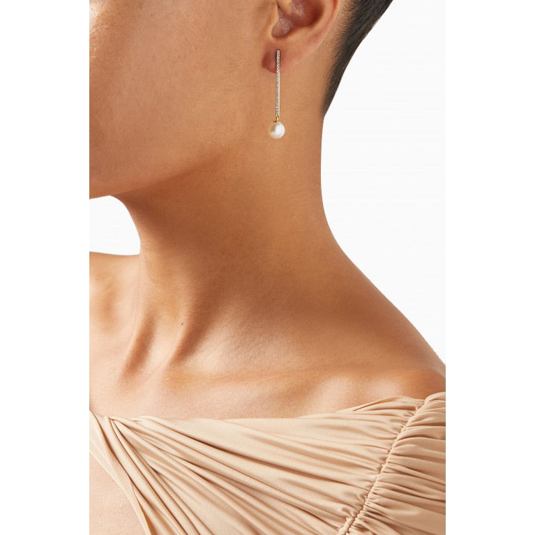 Mateo New York - Diamond Bar & Pearl Drop Earrings in 14kt Yellow Gold