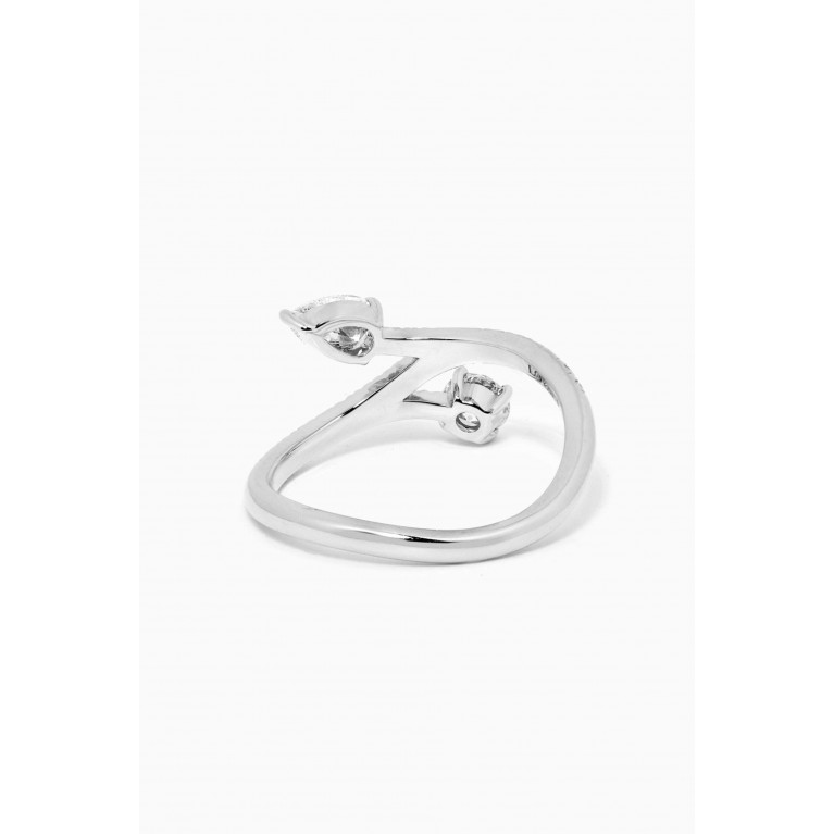 Loyal.e Paris - Toi+Moi Toujours Diamond Pavée Ring in 18k Recycled White Gold White
