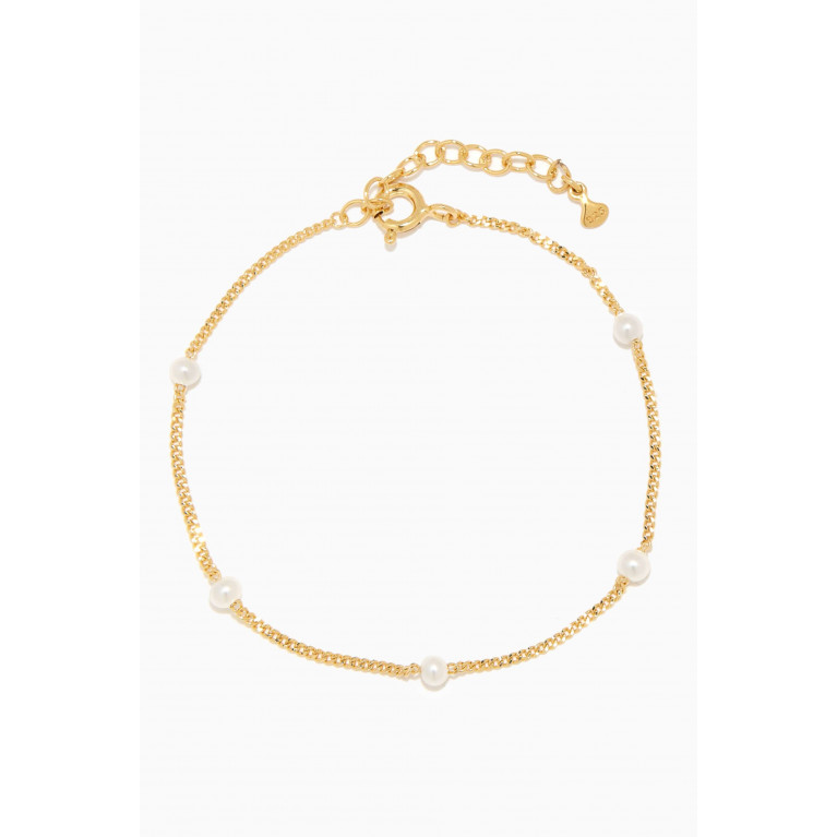 Tai Jewelry - Freshwater Pearl Stationed Bracelet in Gold-plated Brass
