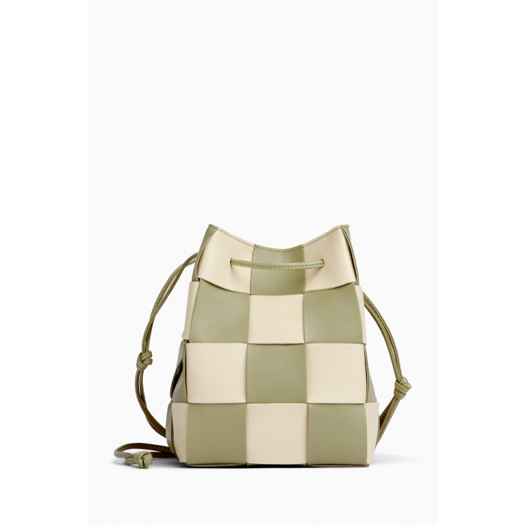 Bottega Veneta - Cassette Small Bucket Bag in Intreccio Leather