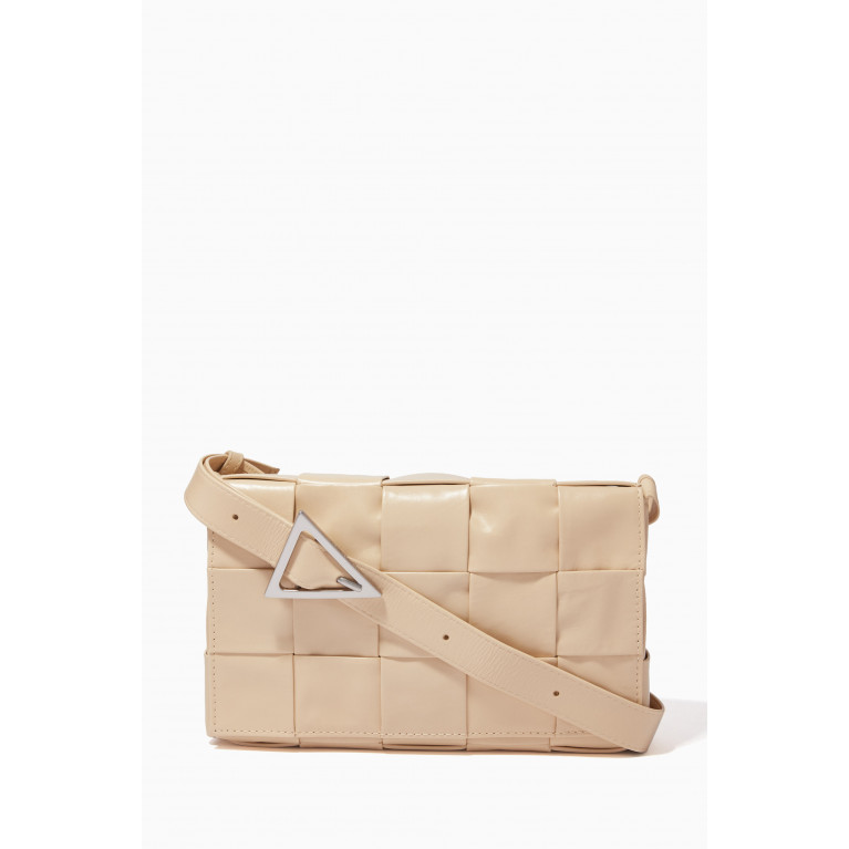 Bottega Veneta - Medium Cassette Crossbody Bag in Intrecciato Leather