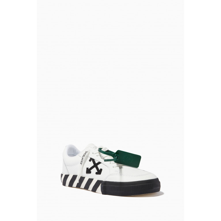 Off-White - Low Vulcanized Sneakers in Calf Leather