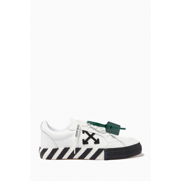 Off-White - Low Vulcanized Sneakers in Calf Leather