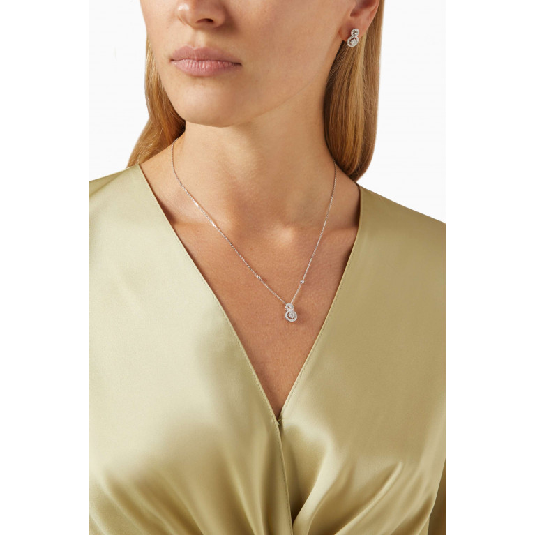 Damas - OneSixEight Diamond Stud Earrings in 18kt White Gold