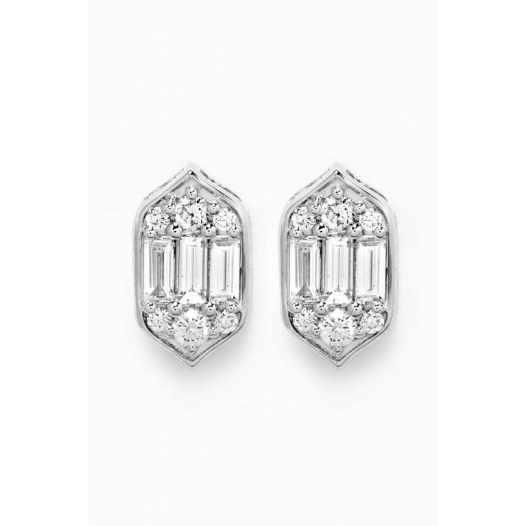 Damas - Palace Baguette Diamond Earring in 18kt White Gold