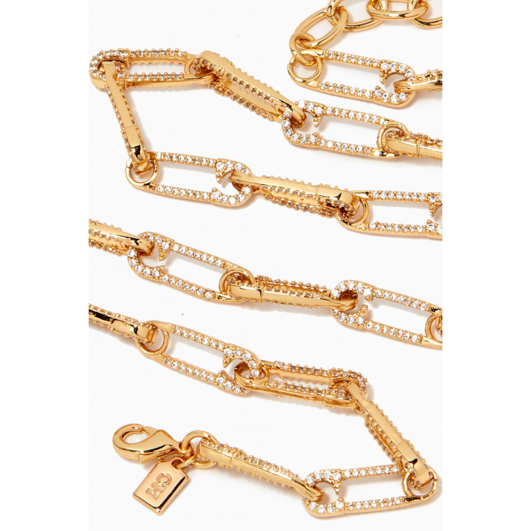 Crystal Haze - Locked Pin Chain Necklace in 18kt Gold-plated Brass