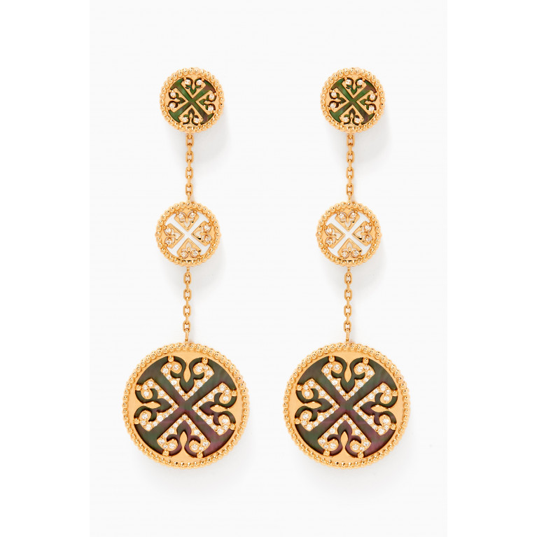 Damas - Lace Medallion Mother of Pearl Drop Earrings in 18kt Yellow Gold