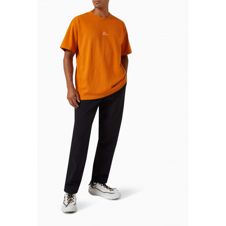 Nike - ACG Logo T-shirt in Recycled Jersey Orange