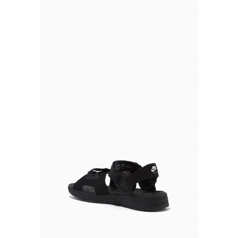 Nike - ACG Air Deschutz + Sandals in Webbing Black