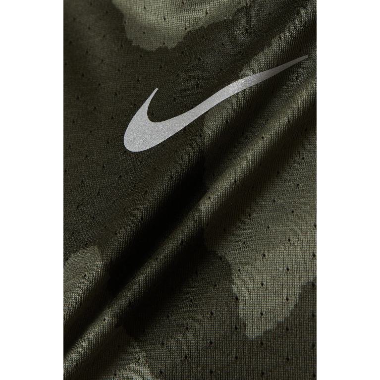 Nike Running - Dri-FIT Run Division Rise 365 Tank Top Green