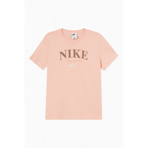 Nike - Sportswear Classic T-shirt in Pure Cotton