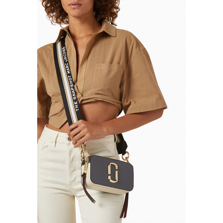 Marc Jacobs - The Snapshot Camera Bag in Saffiano Leather