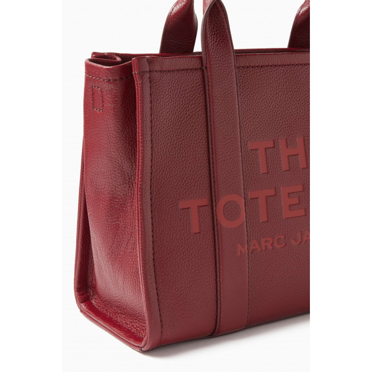 Marc Jacobs - The Medium Traveler Tote Bag in Cow Leather Burgundy