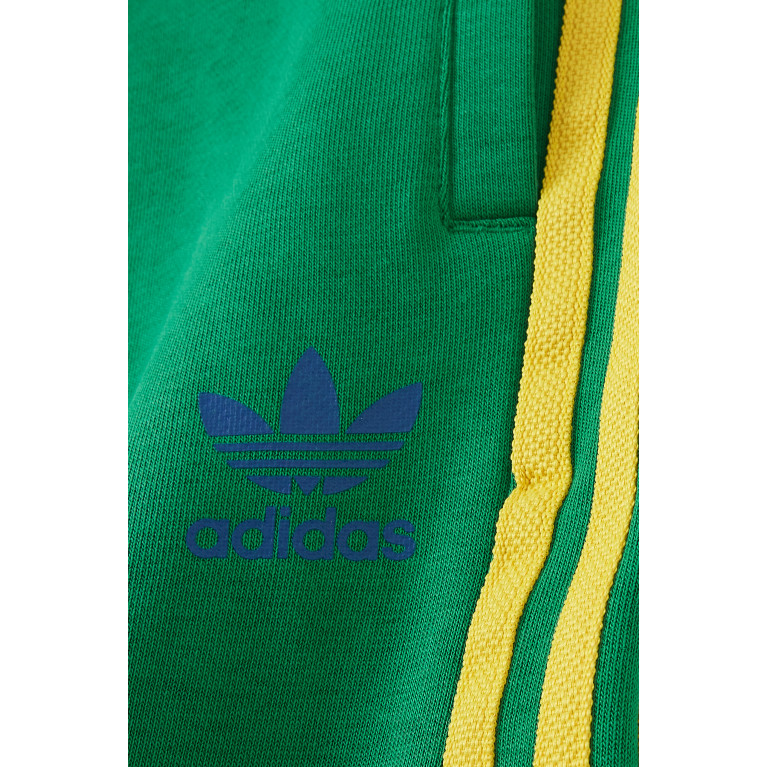 adidas Originals - Adicolor Logo Sweatshorts in Cotton