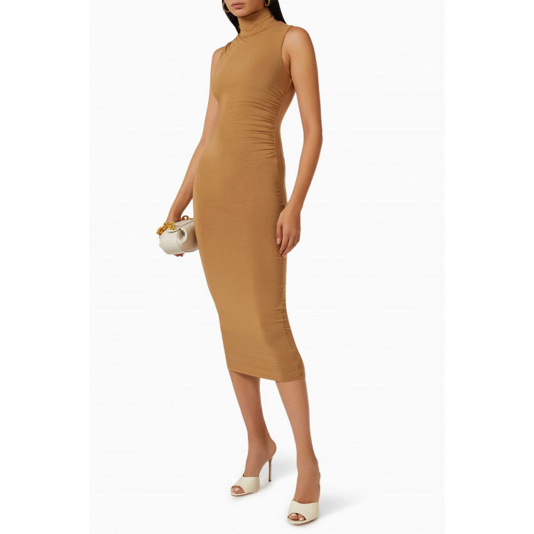 Good American - Good Touch Turtleneck Midi Dress in Stretch Rayon Brown