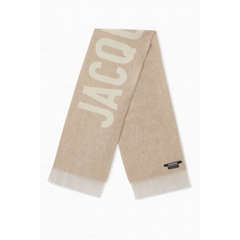 Jacquemus - L'écharpe Fringed Logo Scarf in Wool Neutral