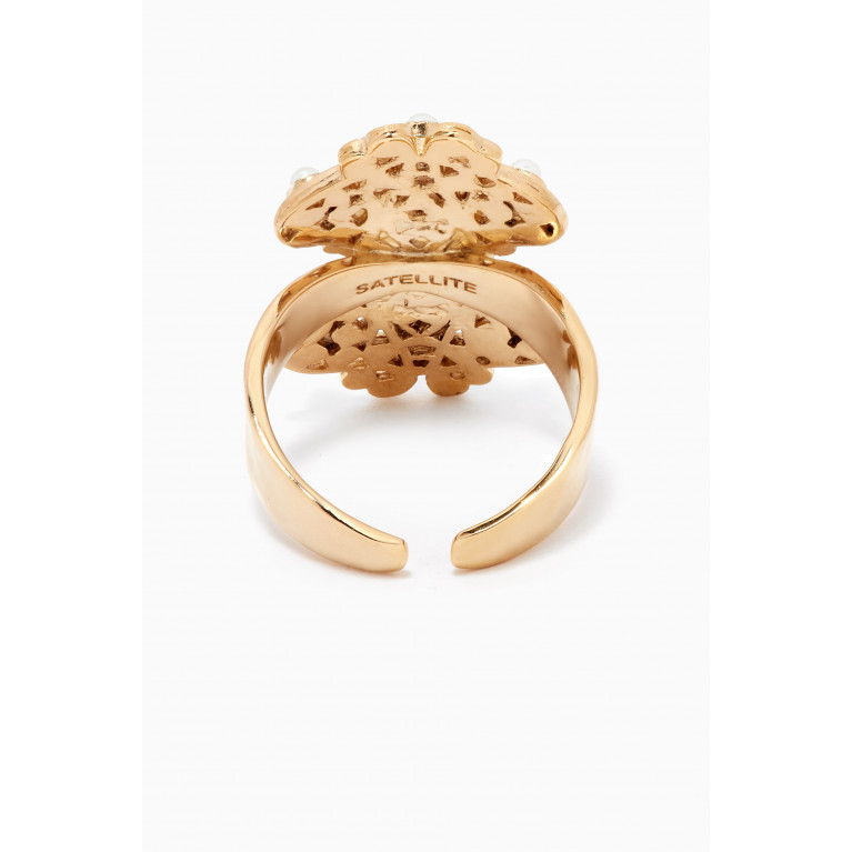 Satellite - Romantic Pearl Ring in 14kt Gold-plated Metal