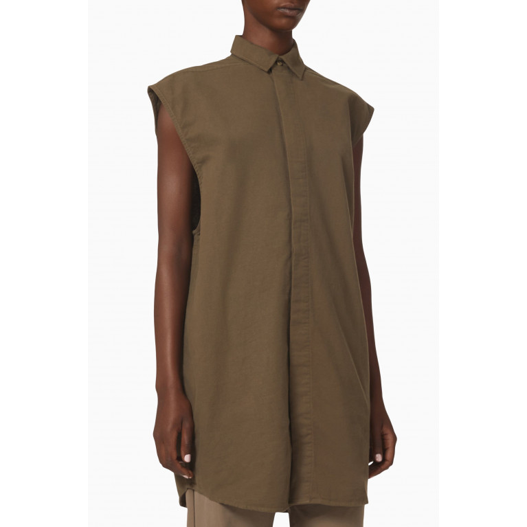 Fear of God Essentials - Sleeveless Oxford Shirt in Cotton