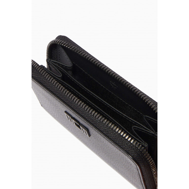 MCM - Logo Tech Zip Wallet in Leather
