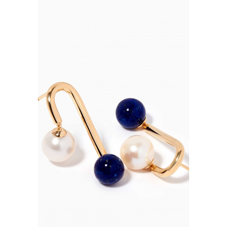 Damas - Kiku Glow Lapis Lazuli Pearl Earrings in 18kt Yellow Gold