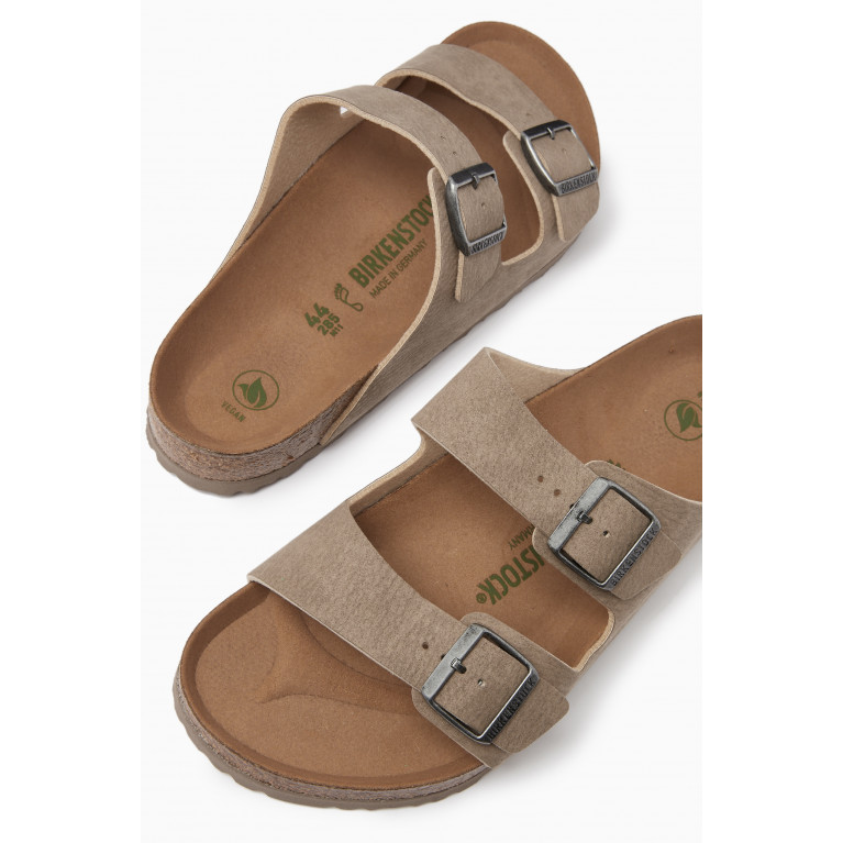 Birkenstock - Arizona Vegan Sandals in Microfibre Grey