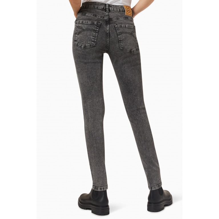 Marella - Skinny Mid-rise Jeans in Denim Black