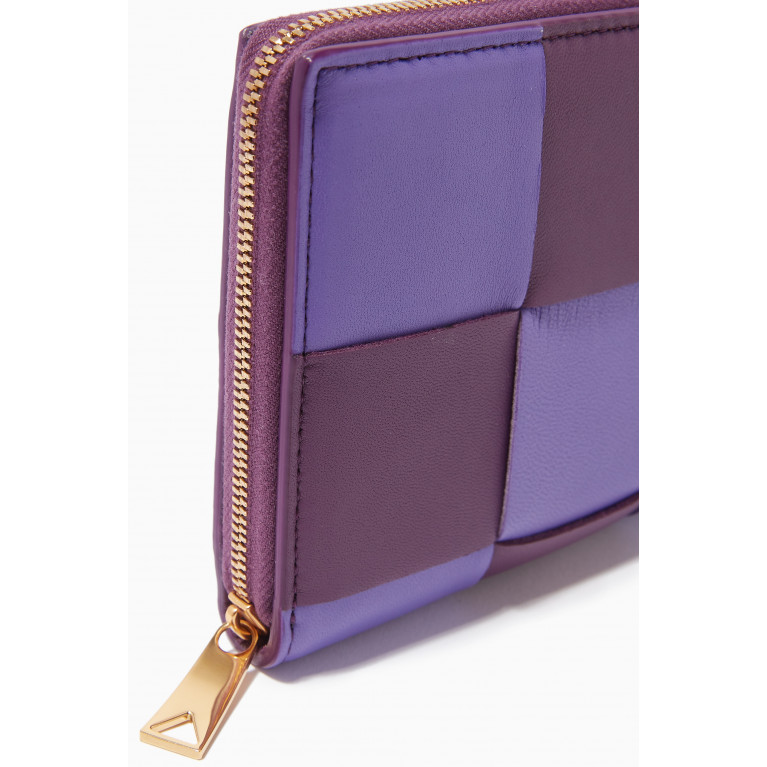 Bottega Veneta - Zip Around Wallet in Intreccio Leather