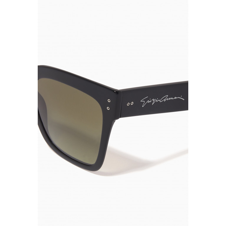 Giorgio Armani - Cat-eye Sunglasses in Acetate Grey