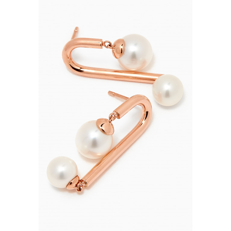 Damas - Kiku Glow Freshwater Pearl Earrings in 18kt Rose Gold