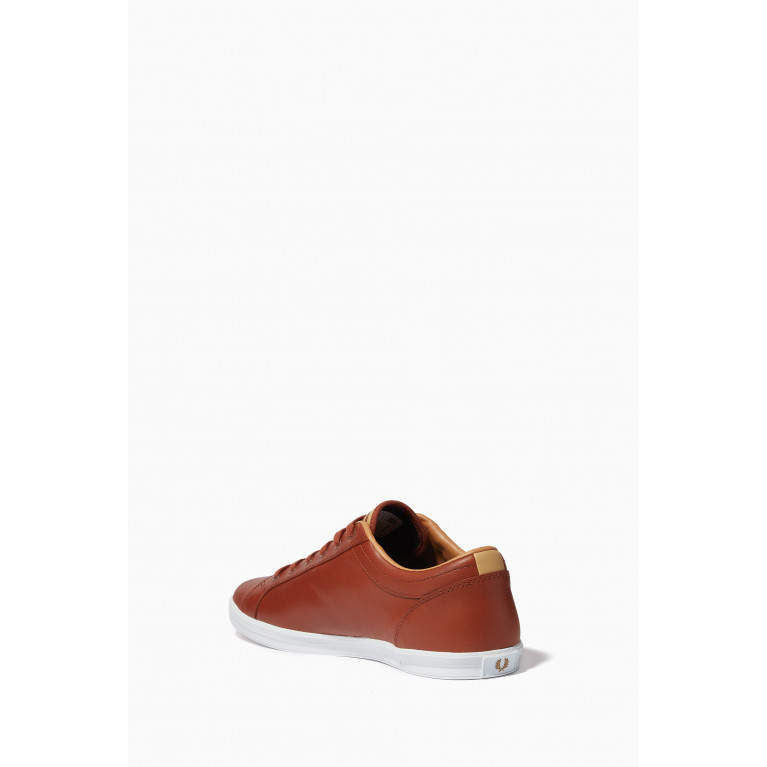 Fred Perry - Baseline Plimsolls in Smooth Leather