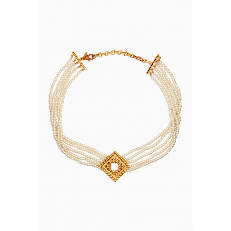 Lynyer - Ravi Pearl Choker in 24kt Gold-plated Brass