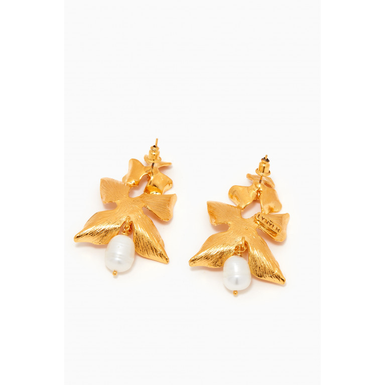 Lynyer - Pearl Blossom Drop Earrings in 24kt Gold-plated Brass