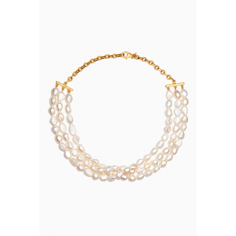 Lynyer - Blossom Pearl Choker in 24kt Gold-plated Brass