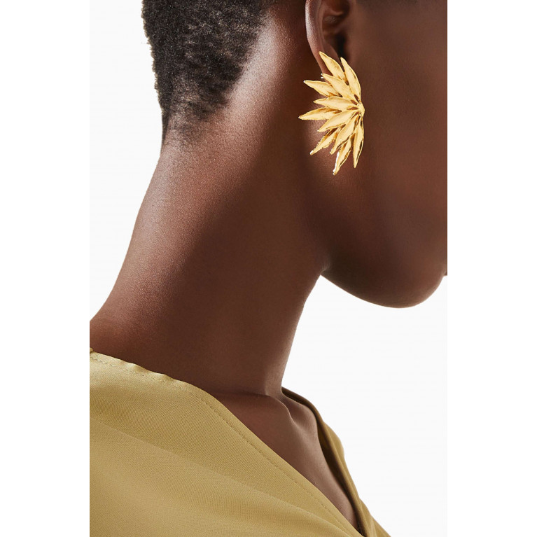 Lynyer - Dahlia Earrings in 24kt Gold-plated Brass