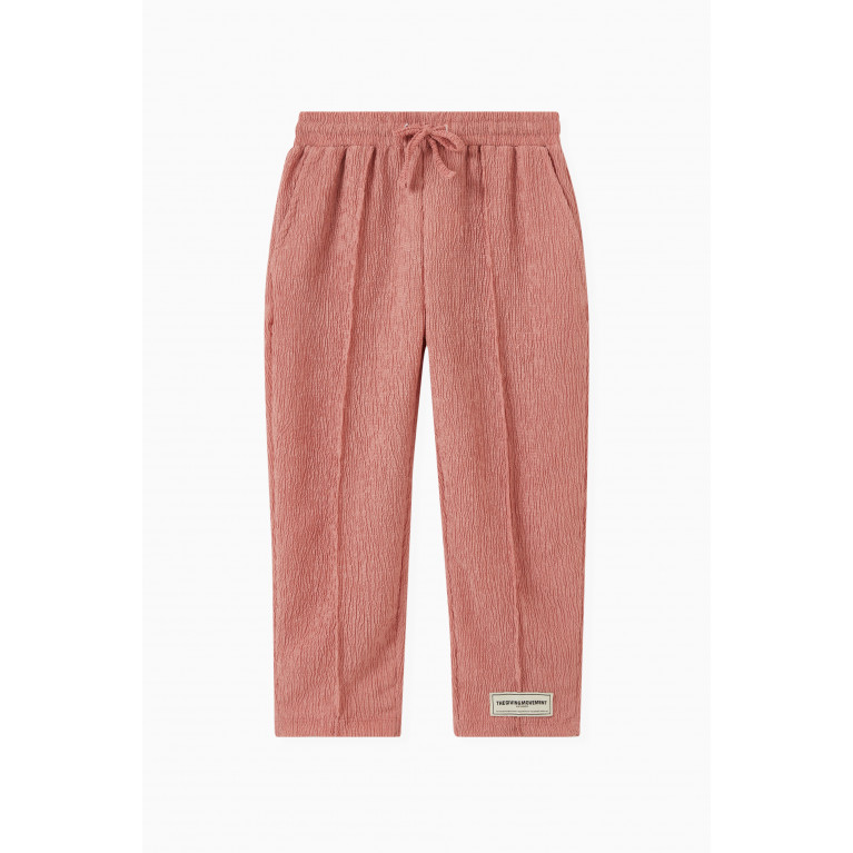 The Giving Movement - Straight-fit Pants in RE-CRINK100© Pink