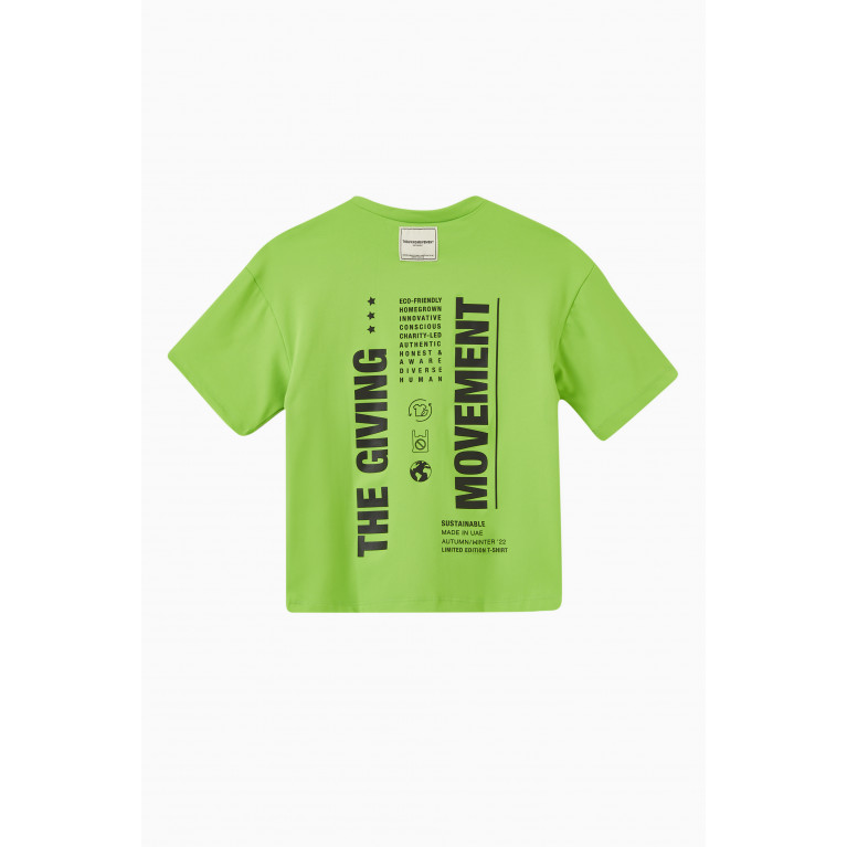 The Giving Movement - Vertical Logo Oversized T-shirt in SOFTSKIN100© Green