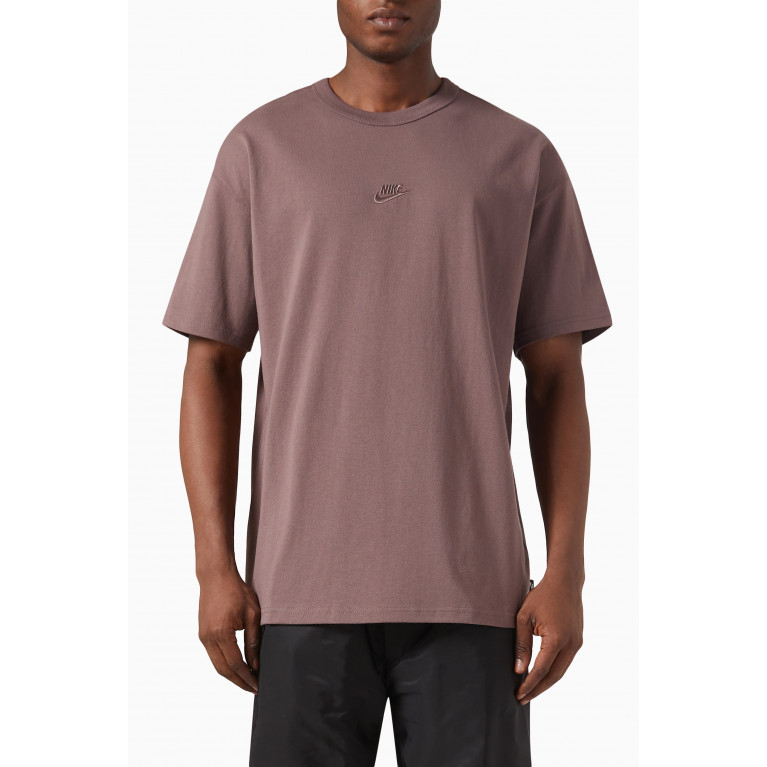 Nike - Sportswear Premium Essentials T-shirt in Cotton Purple