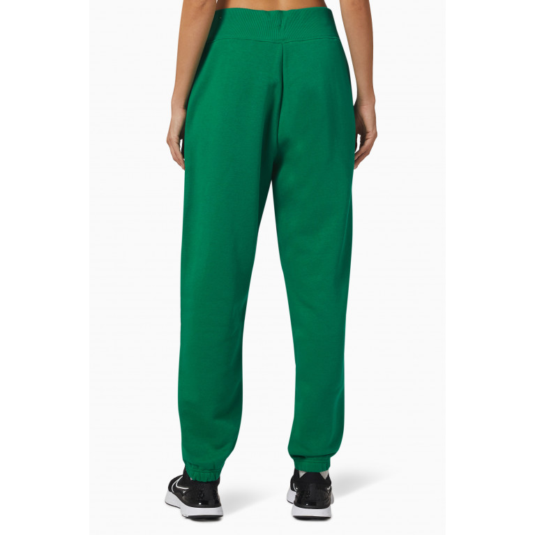 Nike - Logo Sweatpants in Phoenix Fleece Green