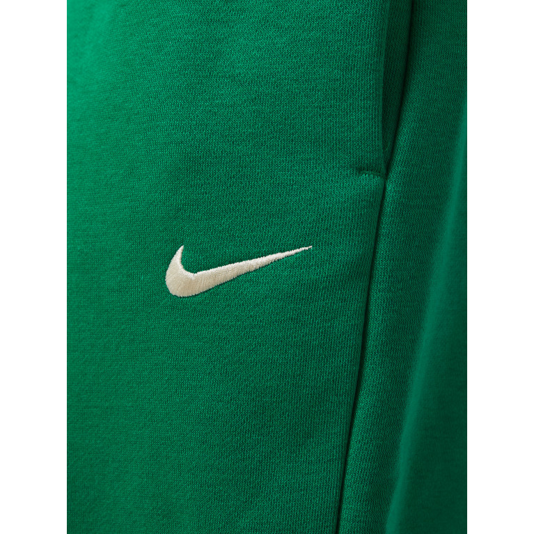 Nike - Logo Sweatpants in Phoenix Fleece Green