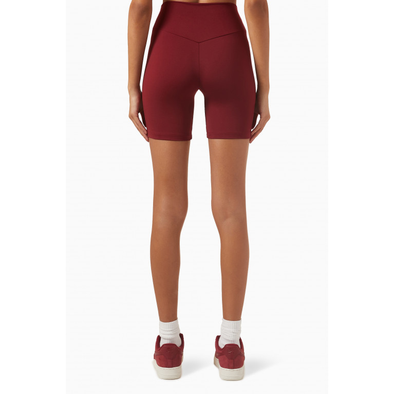 The Giving Movement - Biker Shorts in Recycled Blend Burgundy
