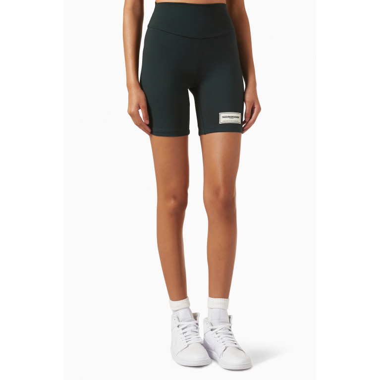 The Giving Movement - Biker Shorts in Recycled Blend Green