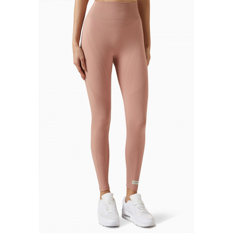 The Giving Movement - Tonal 24" High-rise Leggings in SMLS100© Pink